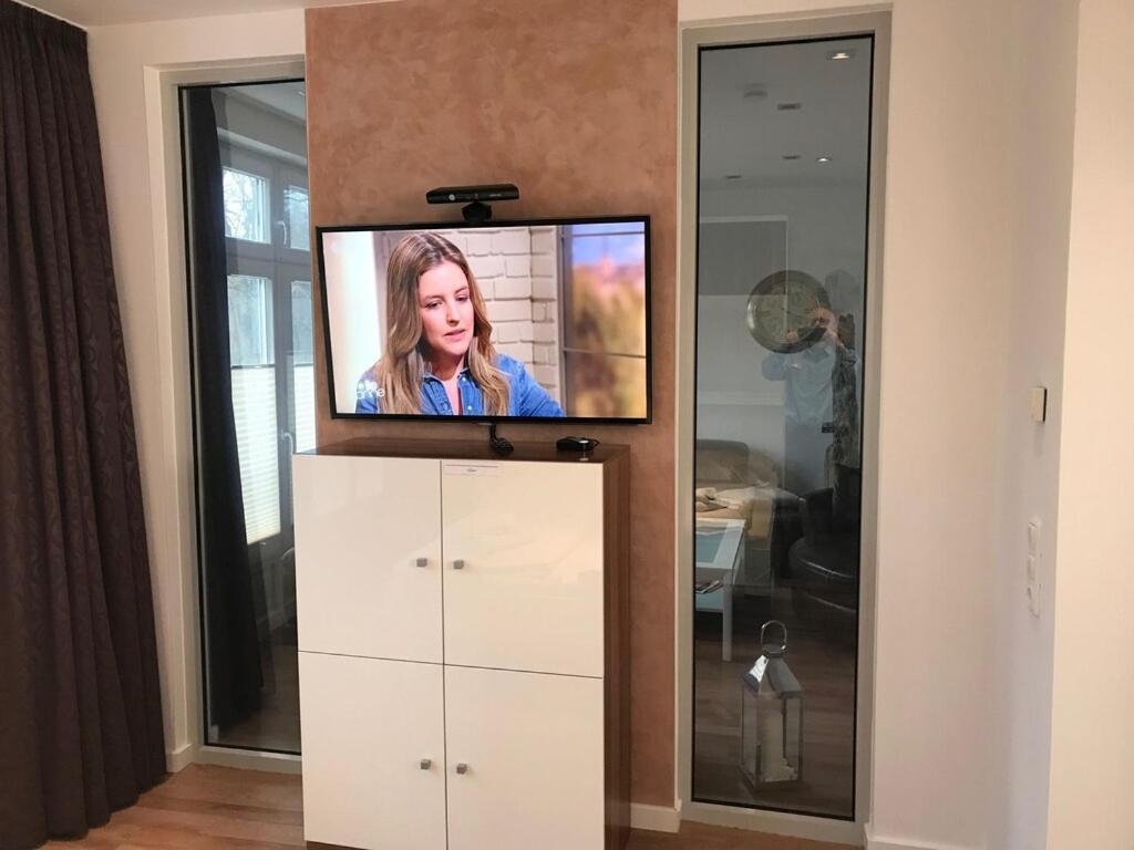 Exclusive Fewo In Warnemuende, 150M To The Beach, 2 Bathrooms, 2 Bedrooms, Sauna, Wifi And Much More. Rostock Eksteriør billede