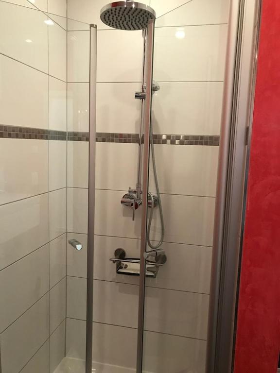 Exclusive Fewo In Warnemuende, 150M To The Beach, 2 Bathrooms, 2 Bedrooms, Sauna, Wifi And Much More. Rostock Eksteriør billede